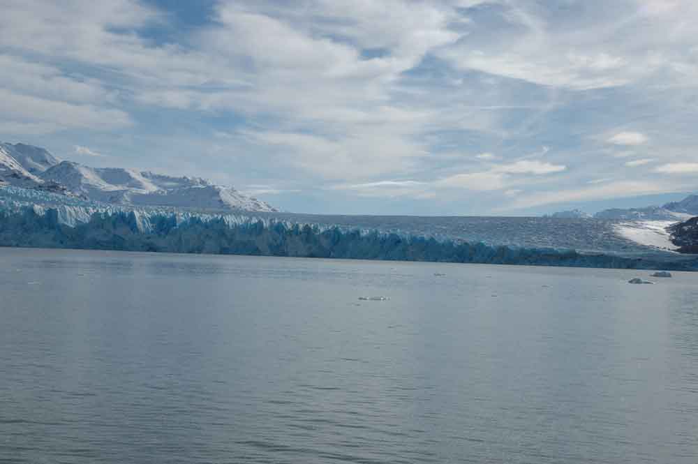 Argentina 040 - parque nacional de los glaciares - glaciar Upsala.jpg